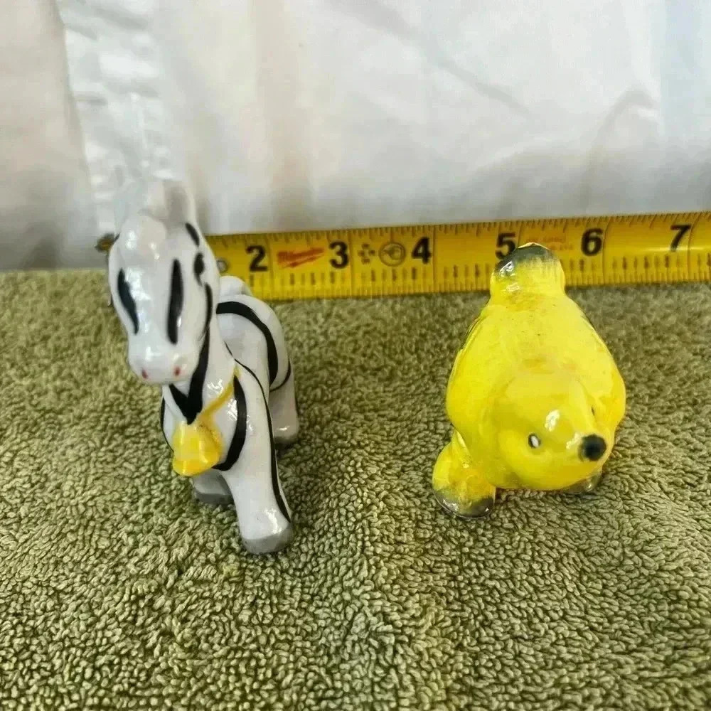 Set of 2 Vintage Japanese Chalkware Figurines Yellow Chick & Zebra With Bell - Picture 2 of 5